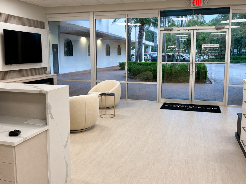 Commercial Show Room Closet Factory Glued Vinyl 5mm West Palm Beach Florida 1624sqft